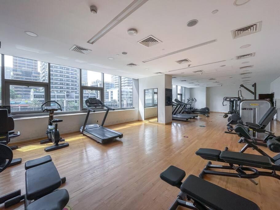 Cozy Studio In Sparkle Tower Jbr By Suiteable Dubai Exterior foto